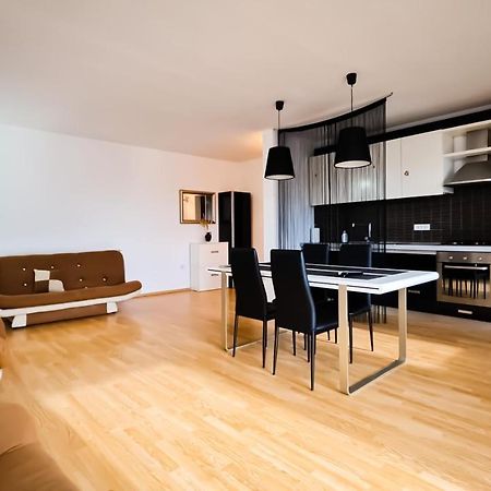 Dor De Mare - Apartments Singapore - Huge Terrace - Seaview - 150M From The Beach ! Năvodari Exterior foto